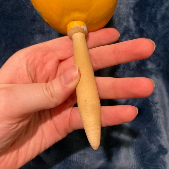 Novelty Yellow Maraca Shaker - Yellow, Beach Sunset, Palm Tree - Picture 13 of 16